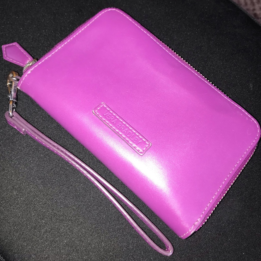 VERA BRADLEY PURPLE WRISTLET